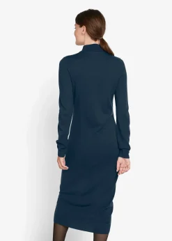 Robe en maille à col montant