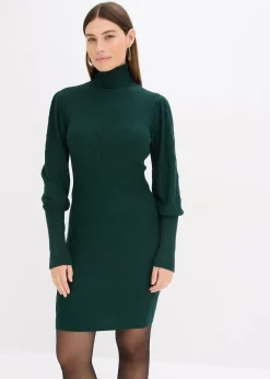 Robe en maille à col roulé