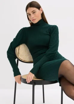 Robe en maille à col roulé