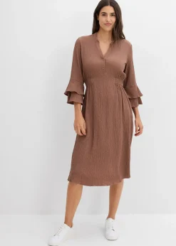 Robe en matière texturée