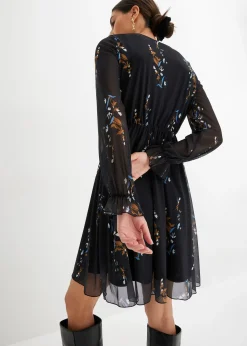 Robe en mesh