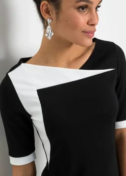 Robe fourreau