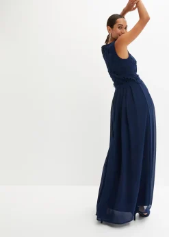 Robe longue à dentelle