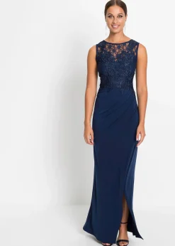 Robe longue à dentelle