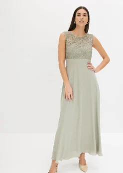 Robe longue avec dentelle