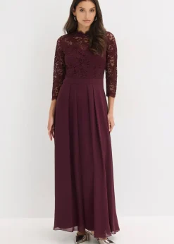 Robe longue avec dentelle