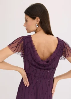 Robe longue en tulle délicat avec perles brodées