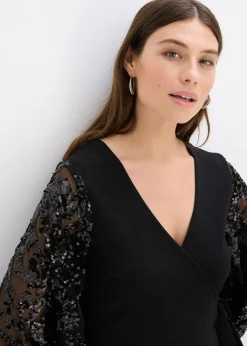 Robe midi à sequins brodés sur les manches