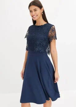 Robe midi avec empiècement dentelle