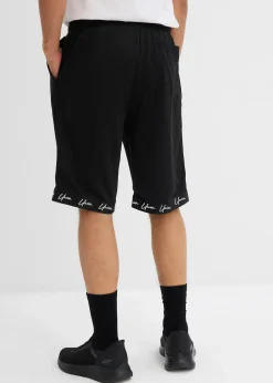 Short ample et léger en mesh