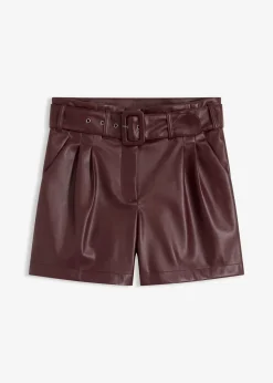 Short enduit avec ceinture