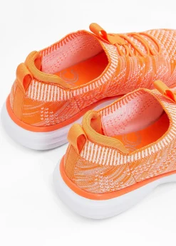 Sneakers à enfiler confortables en matière douce