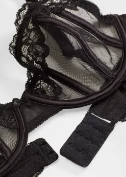 Soutien-gorge à armatures en dentelle