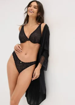 Soutien-gorge à coques et dentelle fine