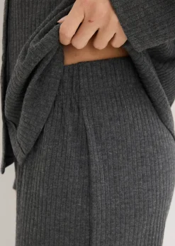 Tenue d’intérieur en matière côtelée