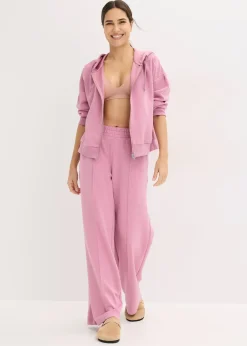 Tenue d’intérieur en matière néoprène avec veste raccourcie