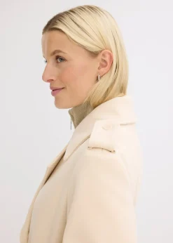 Trench-coat