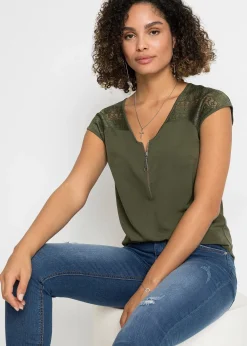 T-shirt à empiècement dentelle