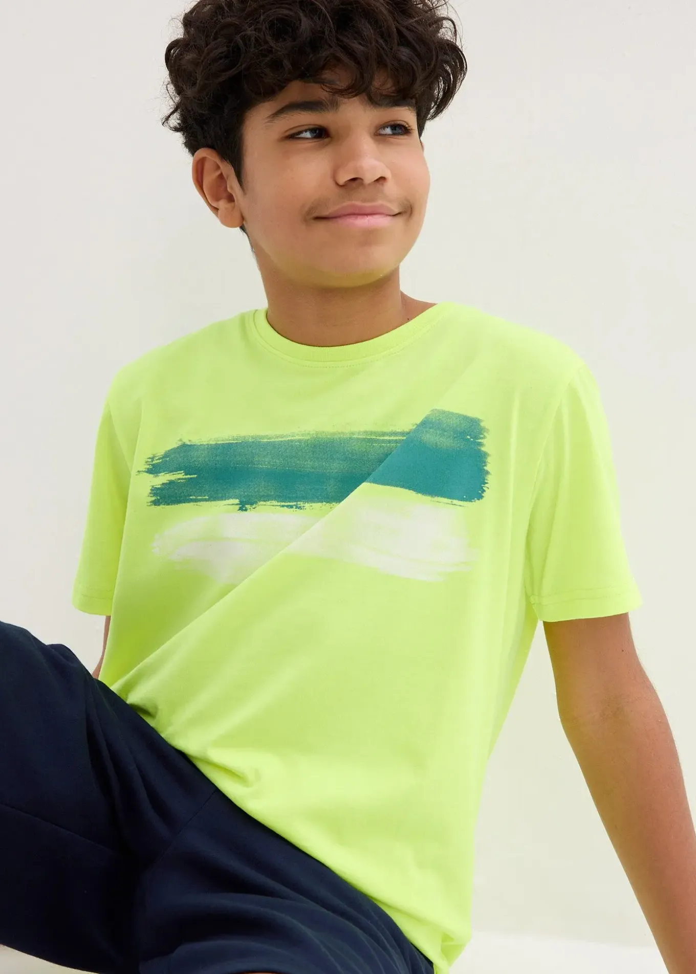 T-shirt dans des coloris mode