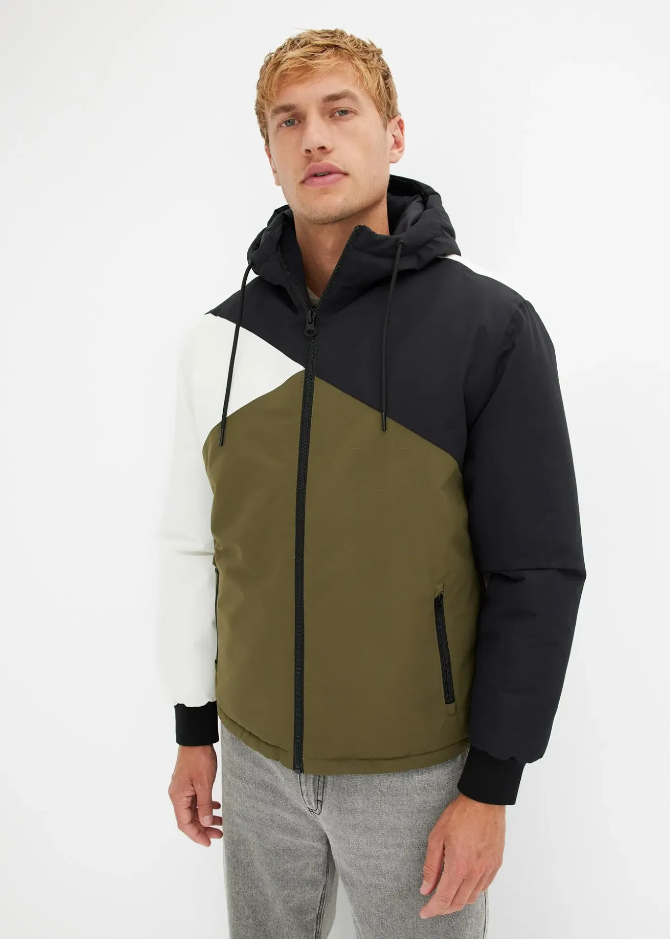 Veste d’hiver tricolore à capuche
