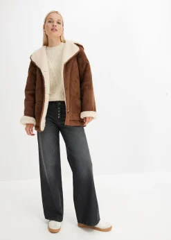 Veste en sherpa à capuche
